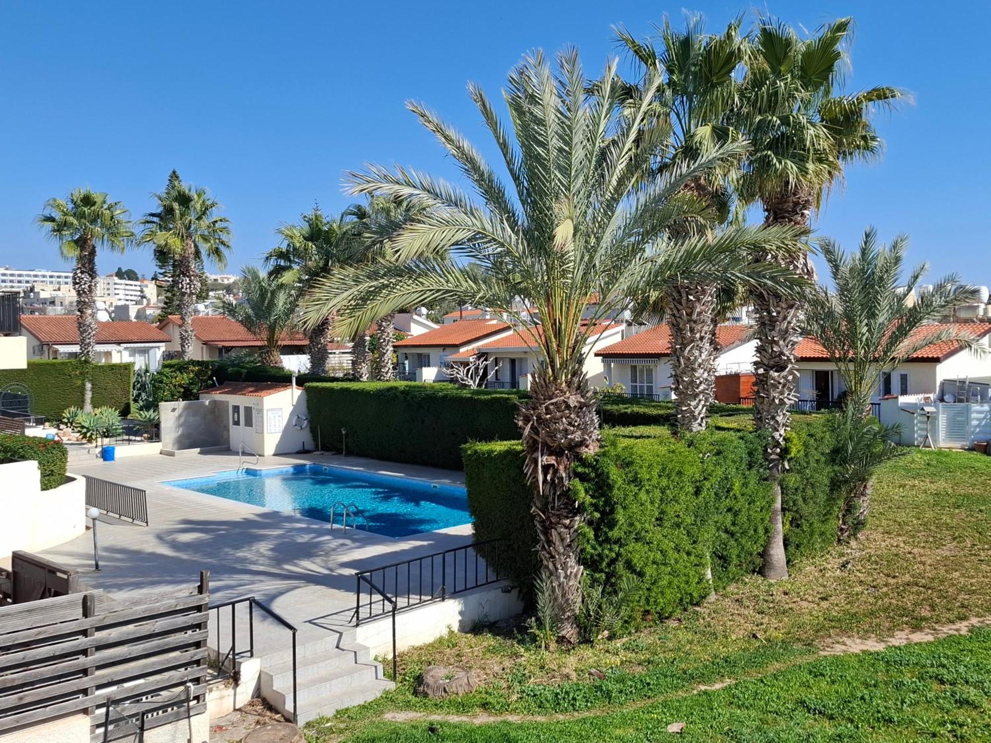 Apartment In Kato Pafos & 10 Min To Venus Beach Exterior foto